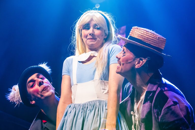 Alice au Pays des Merveilles – photo du spectacle